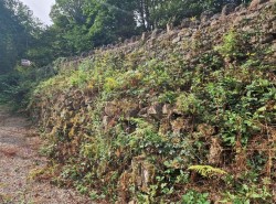 A6 retaining wall